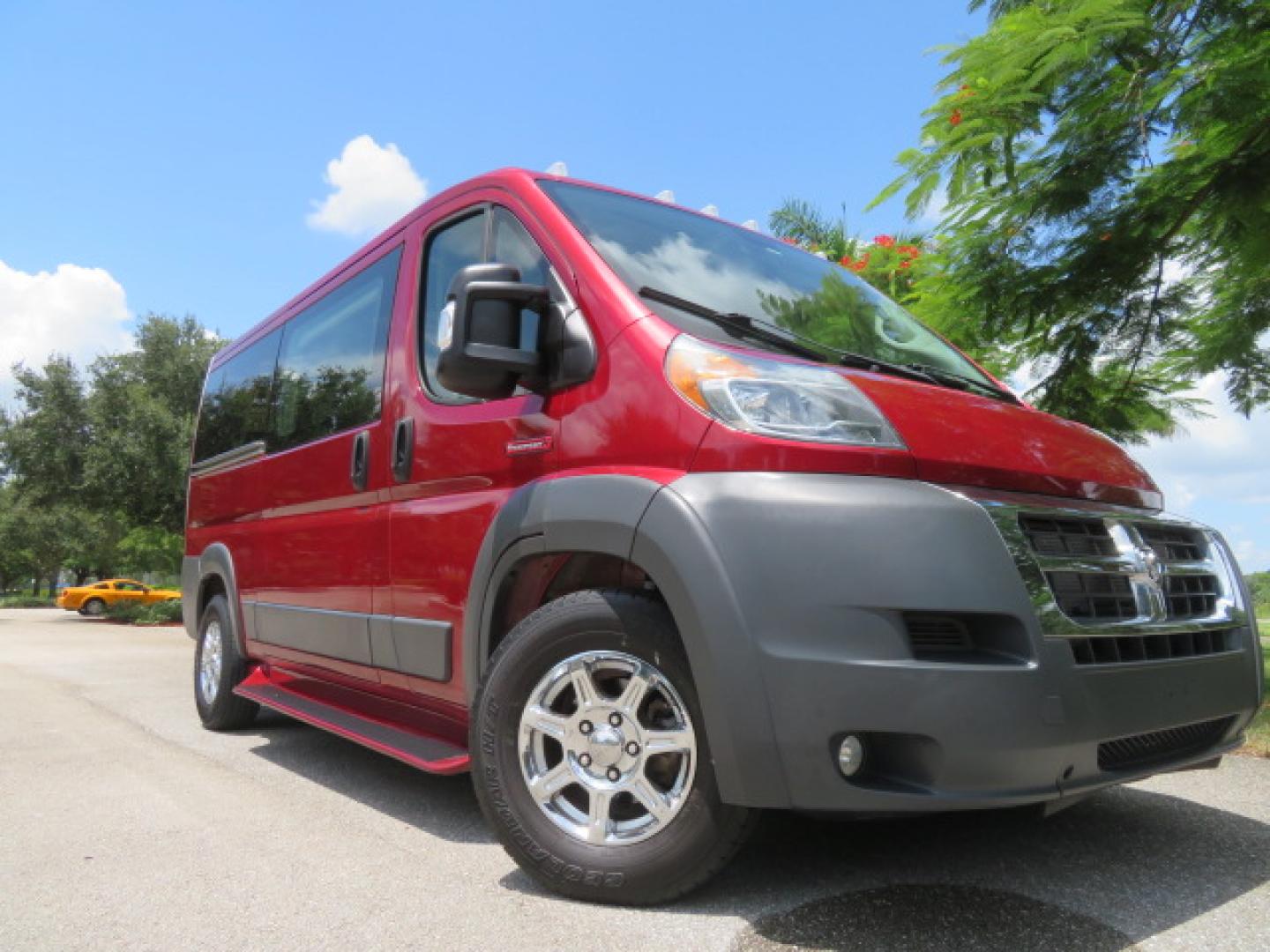 2018 Red /Beige RAM Promaster 1500 Low Roof Tradesman 136-in. WB (3C6TRVAG0JE) with an 3.6L V6 engine, 6A transmission, located at 4301 Oak Circle #19, Boca Raton, FL, 33431, (954) 561-2499, 26.388472, -80.084045- Photo#4