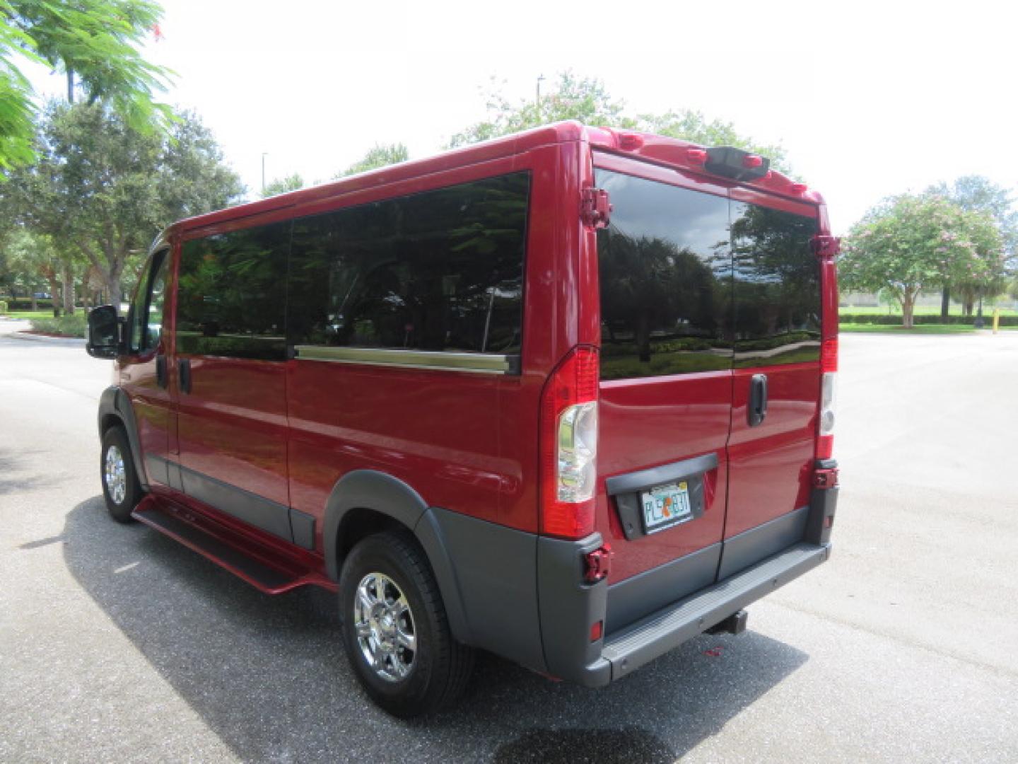 2018 Red /Beige RAM Promaster 1500 Low Roof Tradesman 136-in. WB (3C6TRVAG0JE) with an 3.6L V6 engine, 6A transmission, located at 4301 Oak Circle #19, Boca Raton, FL, 33431, (954) 561-2499, 26.388472, -80.084045- Photo#23