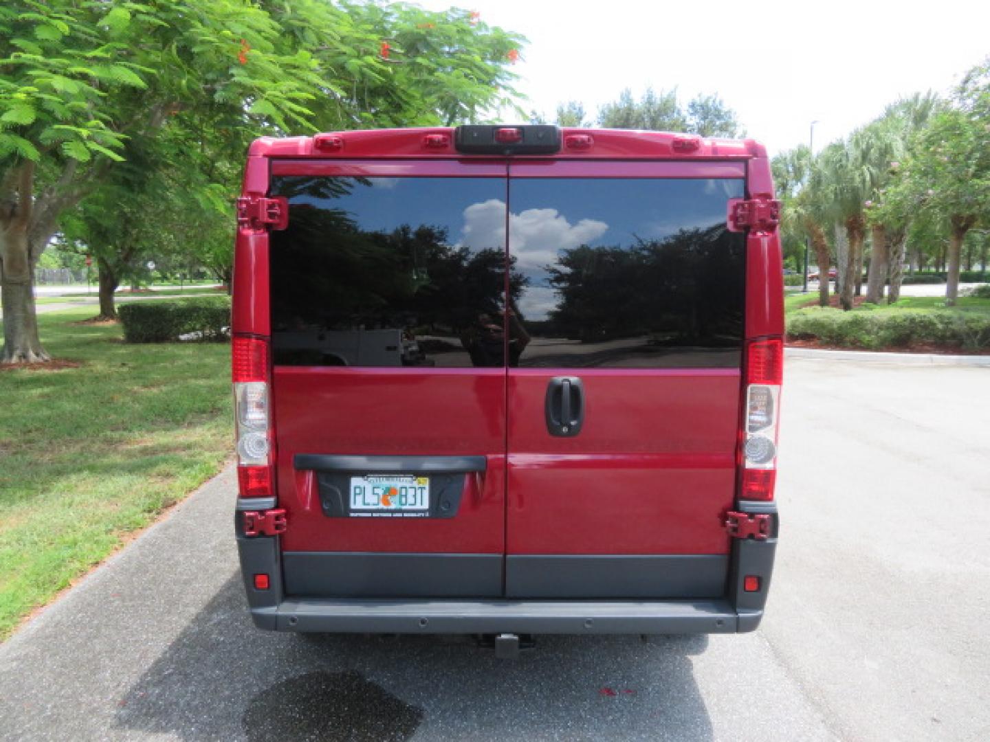 2018 Red /Beige RAM Promaster 1500 Low Roof Tradesman 136-in. WB (3C6TRVAG0JE) with an 3.6L V6 engine, 6A transmission, located at 4301 Oak Circle #19, Boca Raton, FL, 33431, (954) 561-2499, 26.388472, -80.084045- Photo#24