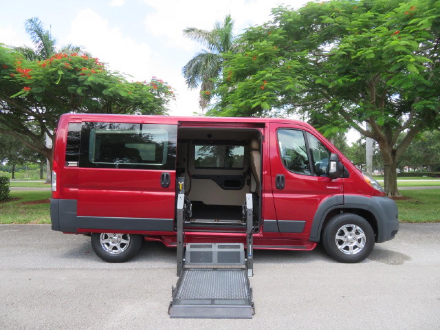 2018 Red /Beige RAM Promaster 1500 Low Roof Tradesman 136-in. WB (3C6TRVAG0JE) with an 3.6L V6 engine, 6A transmission, located at 4301 Oak Circle #19, Boca Raton, FL, 33431, (954) 561-2499, 26.388472, -80.084045- Photo#1