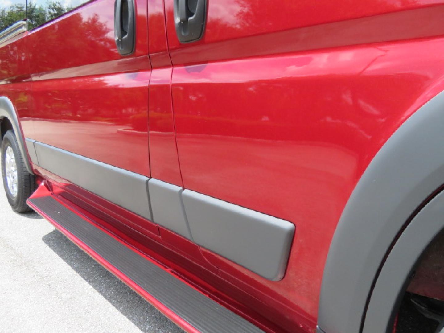 2018 Red /Beige RAM Promaster 1500 Low Roof Tradesman 136-in. WB (3C6TRVAG0JE) with an 3.6L V6 engine, 6A transmission, located at 4301 Oak Circle #19, Boca Raton, FL, 33431, (954) 561-2499, 26.388472, -80.084045- Photo#77