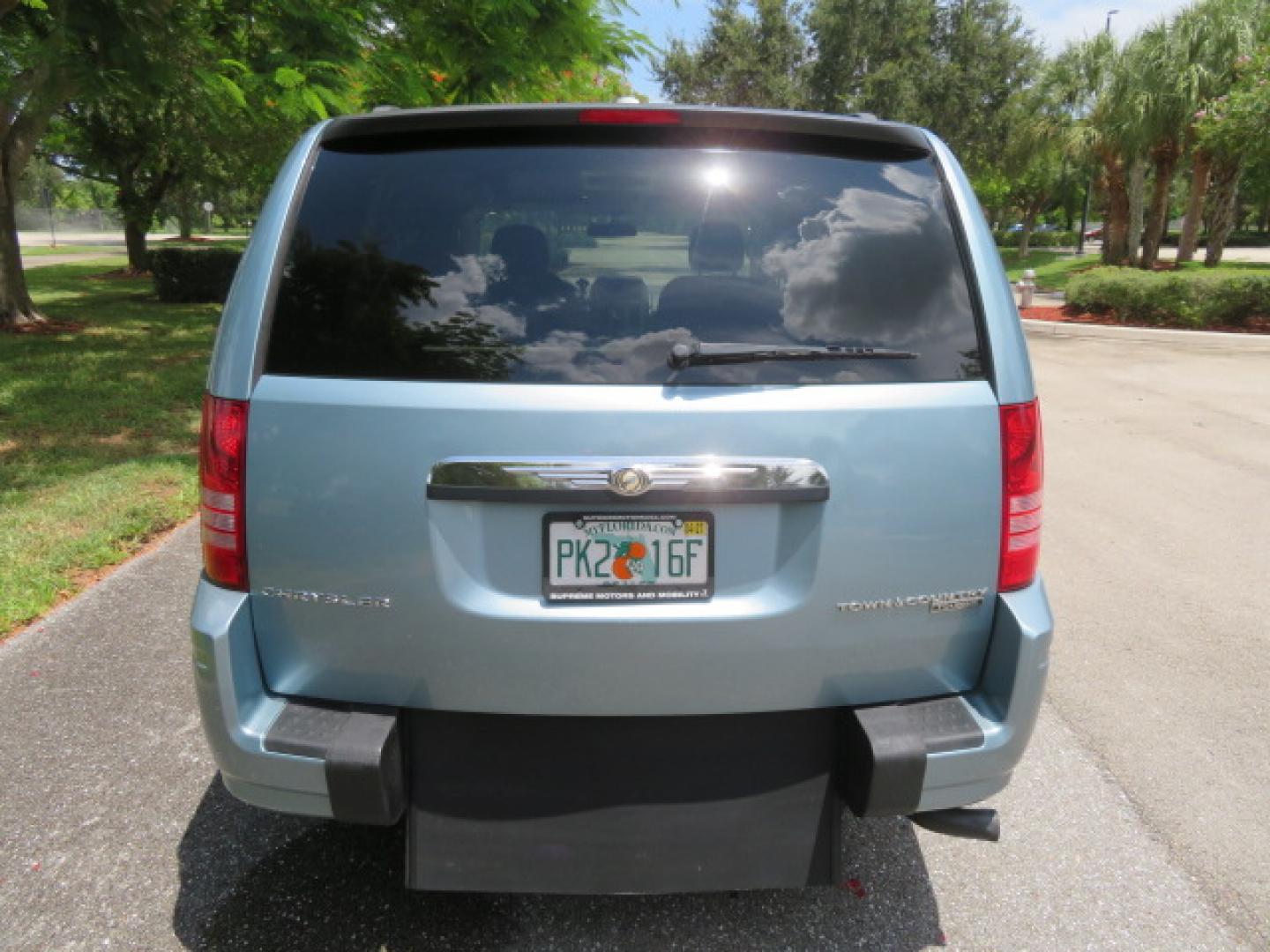2010 Northsky Blue /Gray Chrysler Town & Country Touring (2A4RR5D16AR) with an 3.8L V6 OHV 12V engine, 6A transmission, located at 4301 Oak Circle #19, Boca Raton, FL, 33431, (954) 561-2499, 26.388472, -80.084045 - Just Traded In! 2010 Chrysler Town & Country Rear-Entry Wheelchair Van ? AFFORDABLE WHEELCHAIR ACCESSIBILITY FROM SUPREME MOTORS & MOBILITY! Looking for an affordable rear-entry wheelchair van without spending the price of a brand-new conversion? This 2010 Chrysler Town & Country Rear Entry- Photo#24