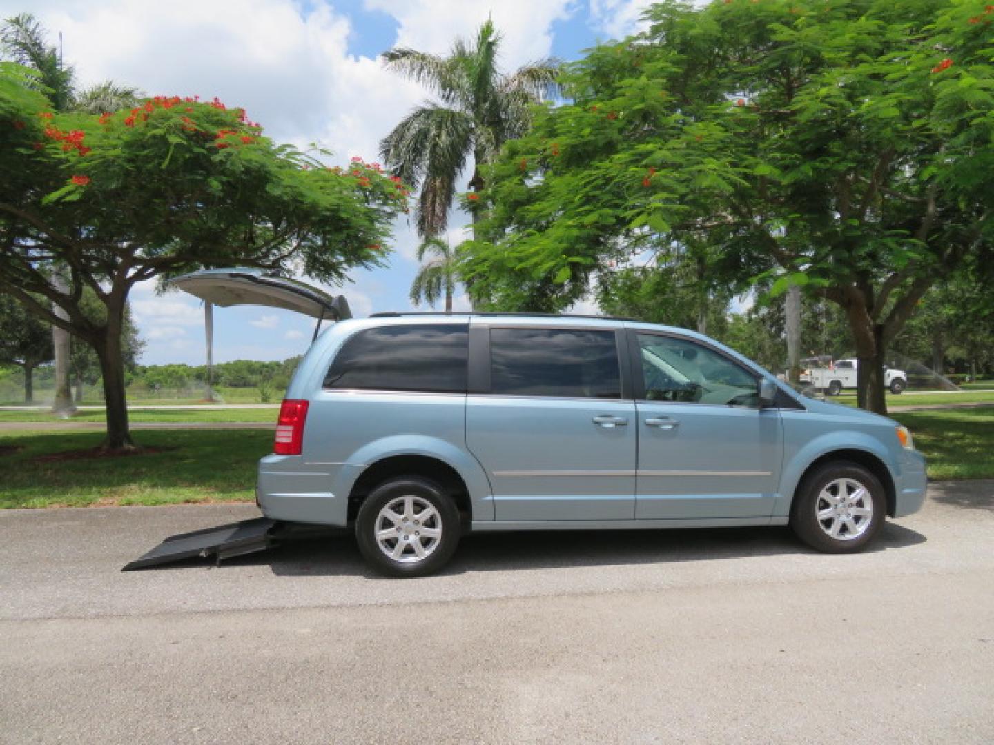 2010 Northsky Blue /Gray Chrysler Town & Country Touring (2A4RR5D16AR) with an 3.8L V6 OHV 12V engine, 6A transmission, located at 4301 Oak Circle #19, Boca Raton, FL, 33431, (954) 561-2499, 26.388472, -80.084045 - Just Traded In! 2010 Chrysler Town & Country Rear-Entry Wheelchair Van ? AFFORDABLE WHEELCHAIR ACCESSIBILITY FROM SUPREME MOTORS & MOBILITY! Looking for an affordable rear-entry wheelchair van without spending the price of a brand-new conversion? This 2010 Chrysler Town & Country Rear Entry- Photo#42