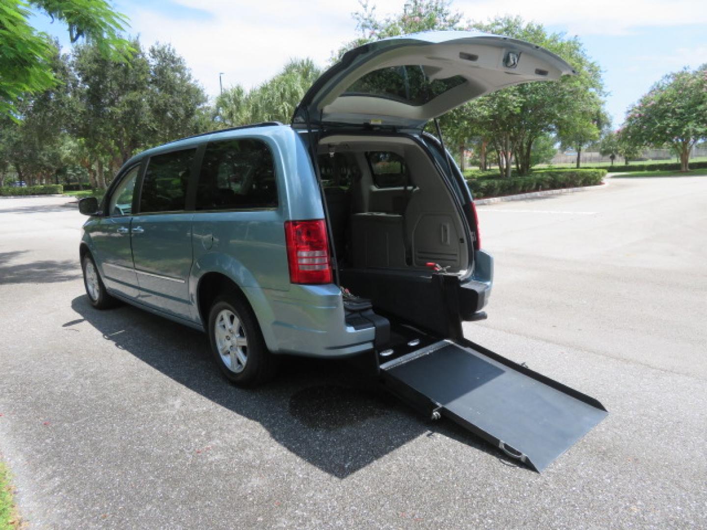 2010 Northsky Blue /Gray Chrysler Town & Country Touring (2A4RR5D16AR) with an 3.8L V6 OHV 12V engine, 6A transmission, located at 4301 Oak Circle #19, Boca Raton, FL, 33431, (954) 561-2499, 26.388472, -80.084045 - Just Traded In! 2010 Chrysler Town & Country Rear-Entry Wheelchair Van ? AFFORDABLE WHEELCHAIR ACCESSIBILITY FROM SUPREME MOTORS & MOBILITY! Looking for an affordable rear-entry wheelchair van without spending the price of a brand-new conversion? This 2010 Chrysler Town & Country Rear Entry- Photo#45
