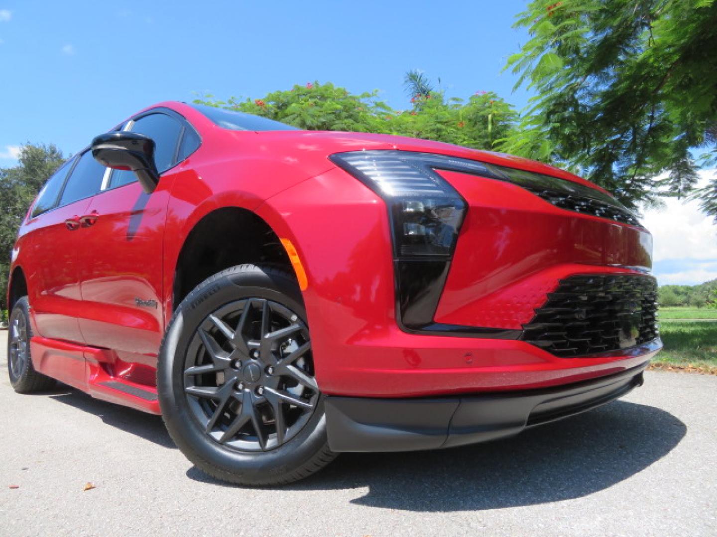 2027 Red /Black CHRYSLER Pacifica Sport (2C4RC1BG4VR) , located at 4301 Oak Circle #19, Boca Raton, FL, 33431, (954) 561-2499, 26.388472, -80.084045 - ? BRAND NEW 2027 CHRYSLER PACIFICA SELECT SPORT — BRAUNABILITY XT WHEELCHAIR CONVERSION ? ? RED HOT PEARL • S APPEARANCE PACKAGE ? ? THE NEW STANDARD IN WHEELCHAIR ACCESSIBILITY, COMFORT & STYLE! Looking for a BRAND NEW wheelchair accessible van with bold styling, premium comfort, and industr- Photo#5