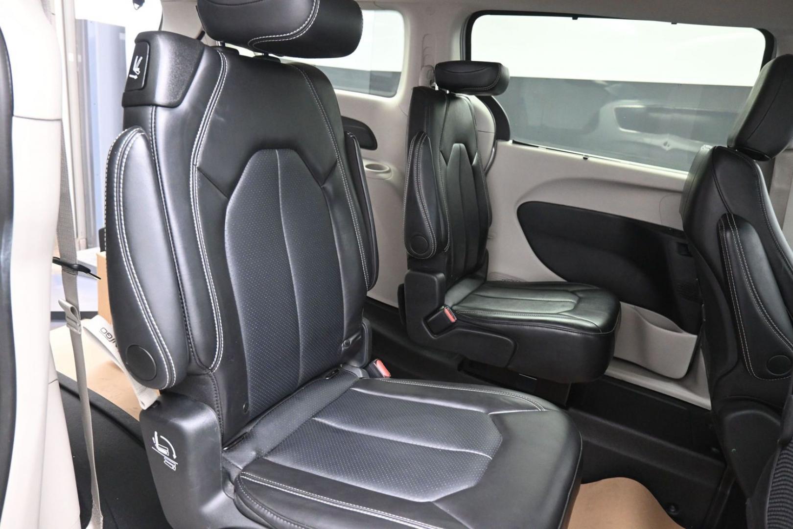 2024 Silver /Black Chrysler Pacifica Touring L (2C4RC1BG7RR) with an 3.6L V6 DOHC 24V engine, 9A transmission, located at 4301 Oak Circle #19, Boca Raton, FL, 33431, (954) 561-2499, 26.388472, -80.084045 - ? 2024 CHRYSLER PACIFICA BRAUNABILITY V7 — BRAND NEW CONVERSION! ? SEARCHING FOR A 2024 CHRYSLER PACIFICA HANDICAP WHEELCHAIR VAN? Looking for a BRAND NEW BraunAbility Rear-Entry V7 Conversion? You found it! ? 2024 Chrysler Pacifica ? BraunAbility V7 Rear-Entry Conversion ? BRAND NEW BraunAbi- Photo#13