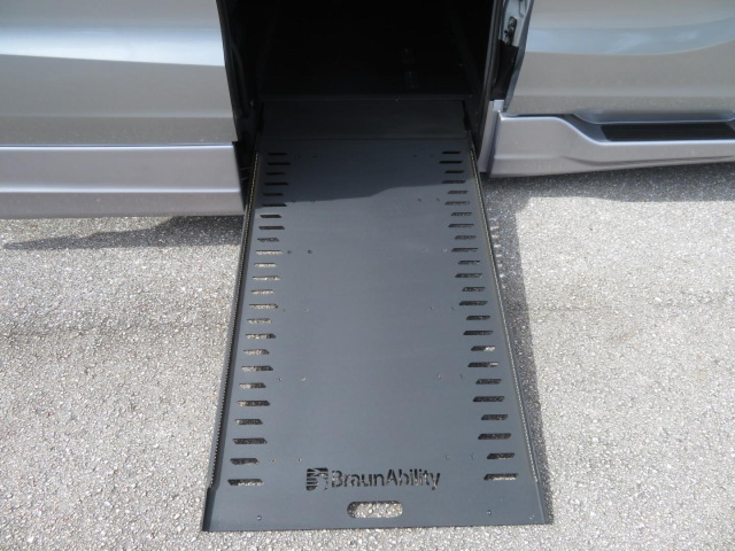 2026 Silver /Light Gray Honda Odyssey Touring (5FNRL6H80TB) with an 3.5L V6 SOHC 24V engine, Automatic transmission, located at 4301 Oak Circle #19, Boca Raton, FL, 33431, (954) 561-2499, 26.388472, -80.084045- Photo#47