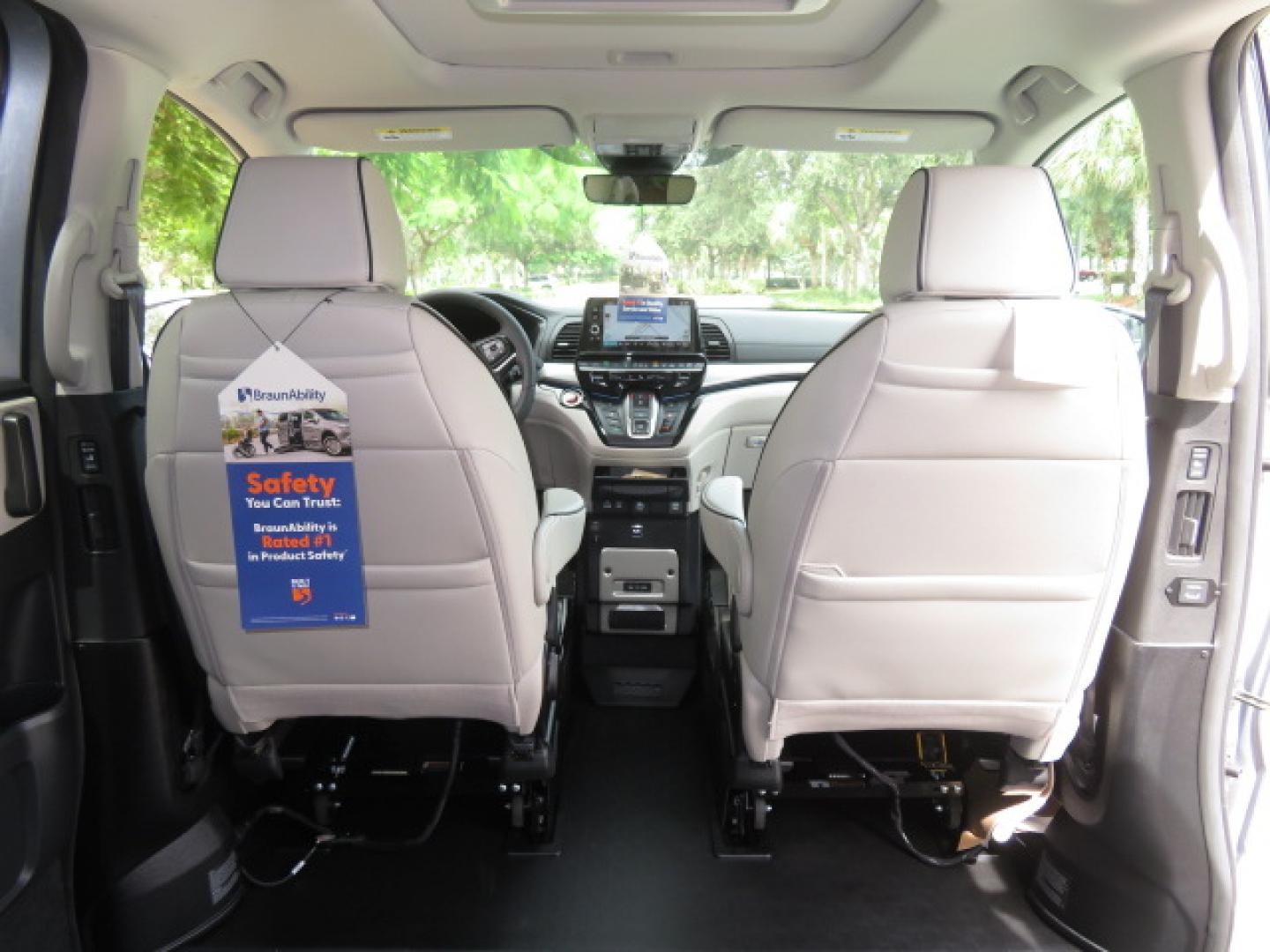 2026 Silver /Light Gray Honda Odyssey Touring (5FNRL6H80TB) with an 3.5L V6 SOHC 24V engine, Automatic transmission, located at 4301 Oak Circle #19, Boca Raton, FL, 33431, (954) 561-2499, 26.388472, -80.084045- Photo#51