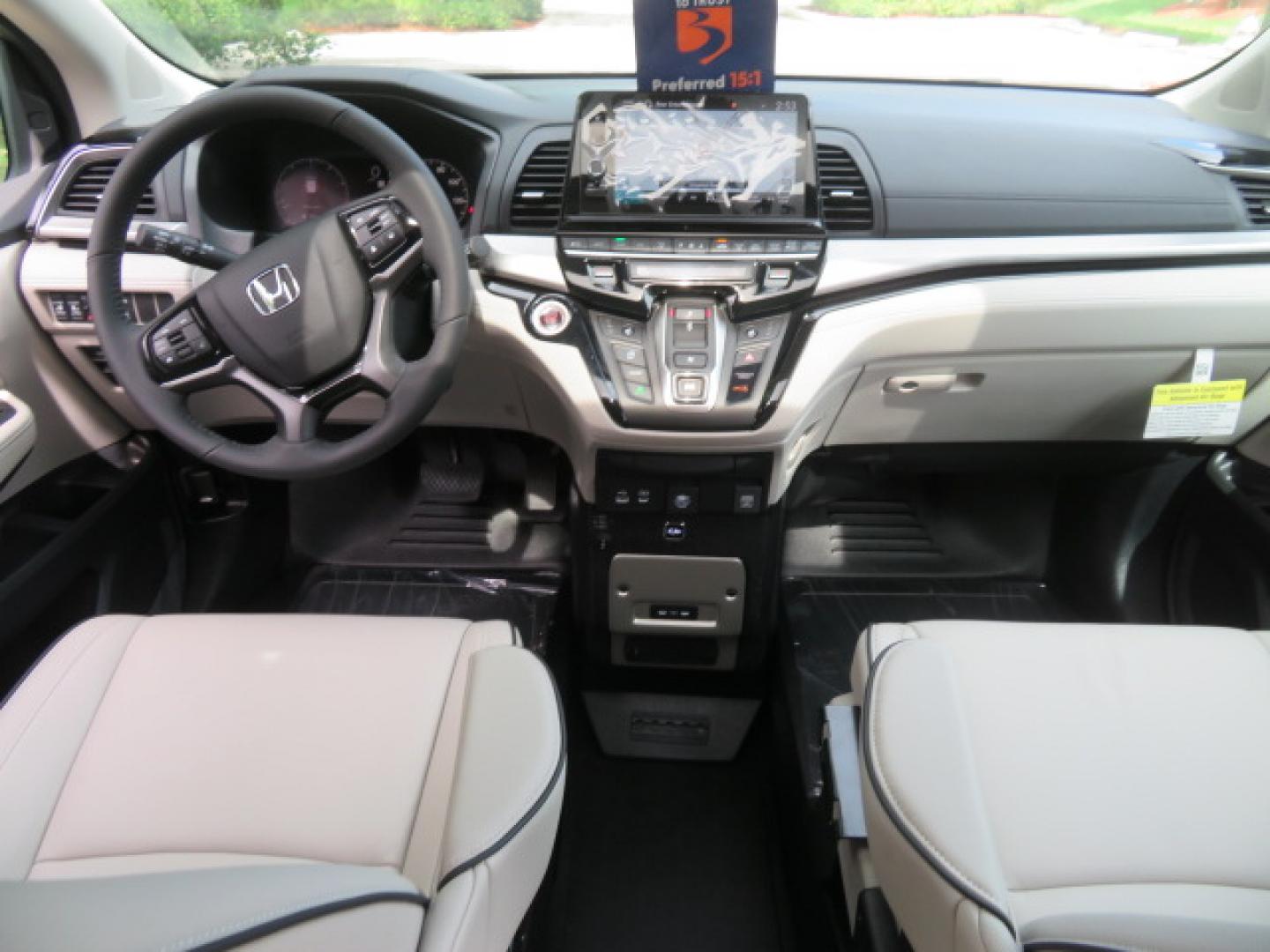 2026 Silver /Light Gray Honda Odyssey Touring (5FNRL6H80TB) with an 3.5L V6 SOHC 24V engine, Automatic transmission, located at 4301 Oak Circle #19, Boca Raton, FL, 33431, (954) 561-2499, 26.388472, -80.084045- Photo#67