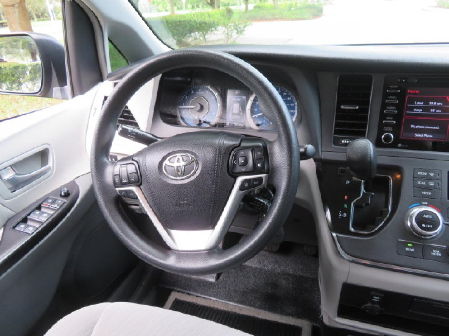 2018 Silver /Gray Toyota Sienna LE 8-Passenger (5TDKZ3DC7JS) with an 3.5L V6 EFI DOHC 24V engine, 8A transmission, located at 4301 Oak Circle #19, Boca Raton, FL, 33431, (954) 561-2499, 26.388472, -80.084045 - ? 2018 TOYOTA SIENNA POWER SIDE-ENTRY WHEELCHAIR VAN — IMMACULATE! ?? Looking for a clean, reliable Toyota Sienna handicap wheelchair van? This one deserves a serious look! ? 2018 Toyota Sienna ? Power Side-Entry Wheelchair Conversion ? Immaculate Condition Inside & Out ? Clean Carfax ? Clea- Photo#46